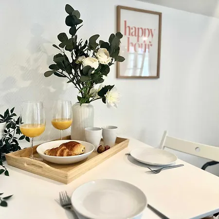 New 132 Tarantino - Cosy Center Appartamento *